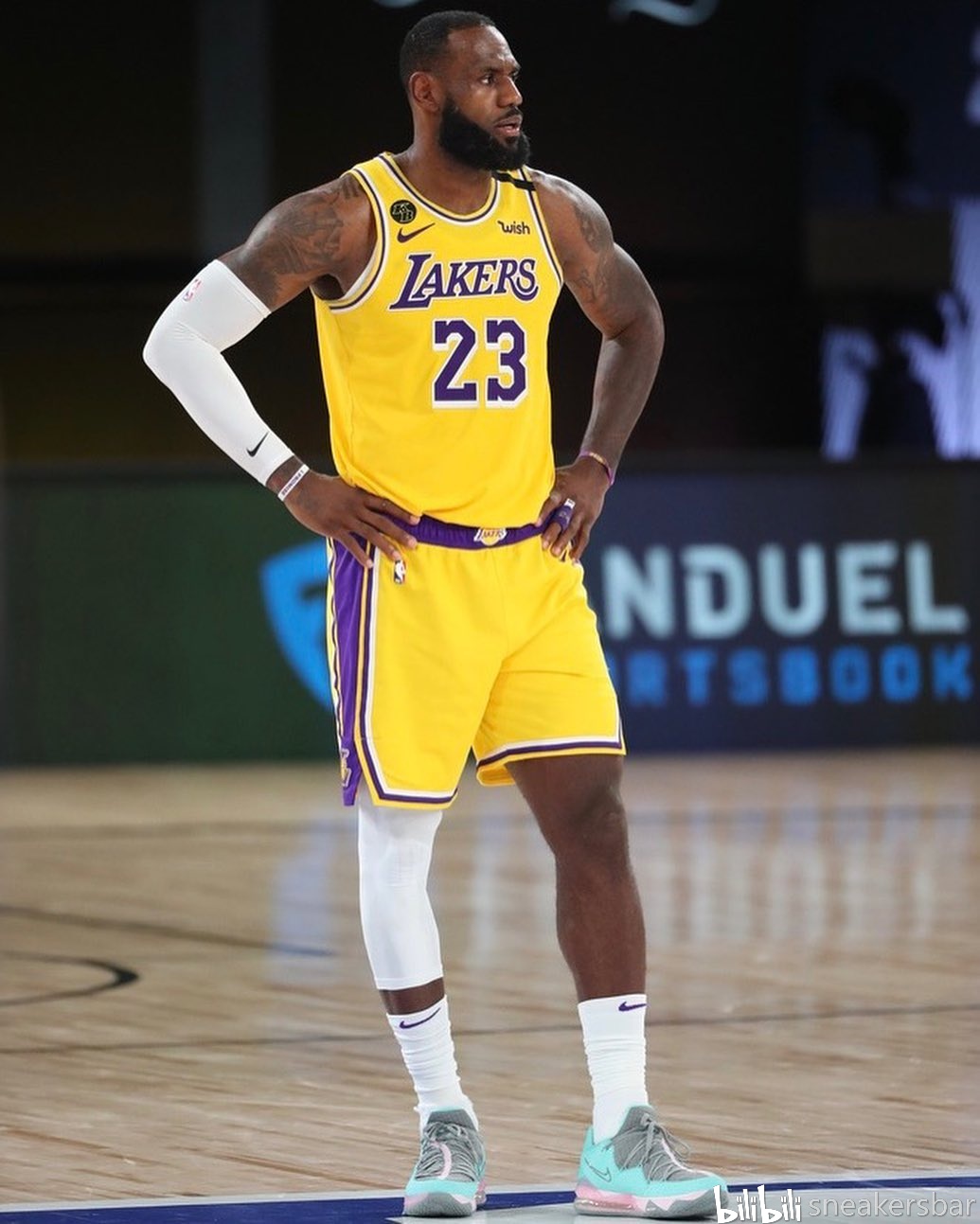 年轻阵容意 年轻阵容意